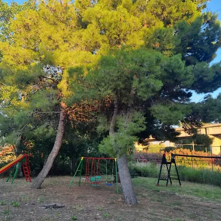 Vastello Aparthotel Campofelice Di Roccella